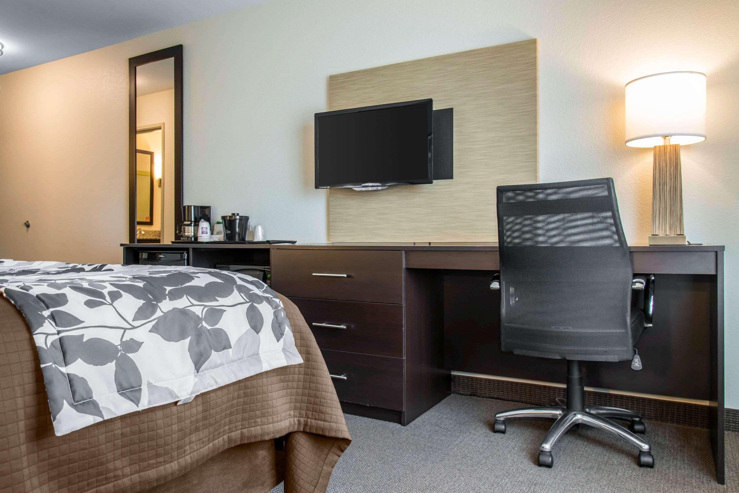 Sleep Inn & Suites Marshall - University Area Ngoại thất bức ảnh