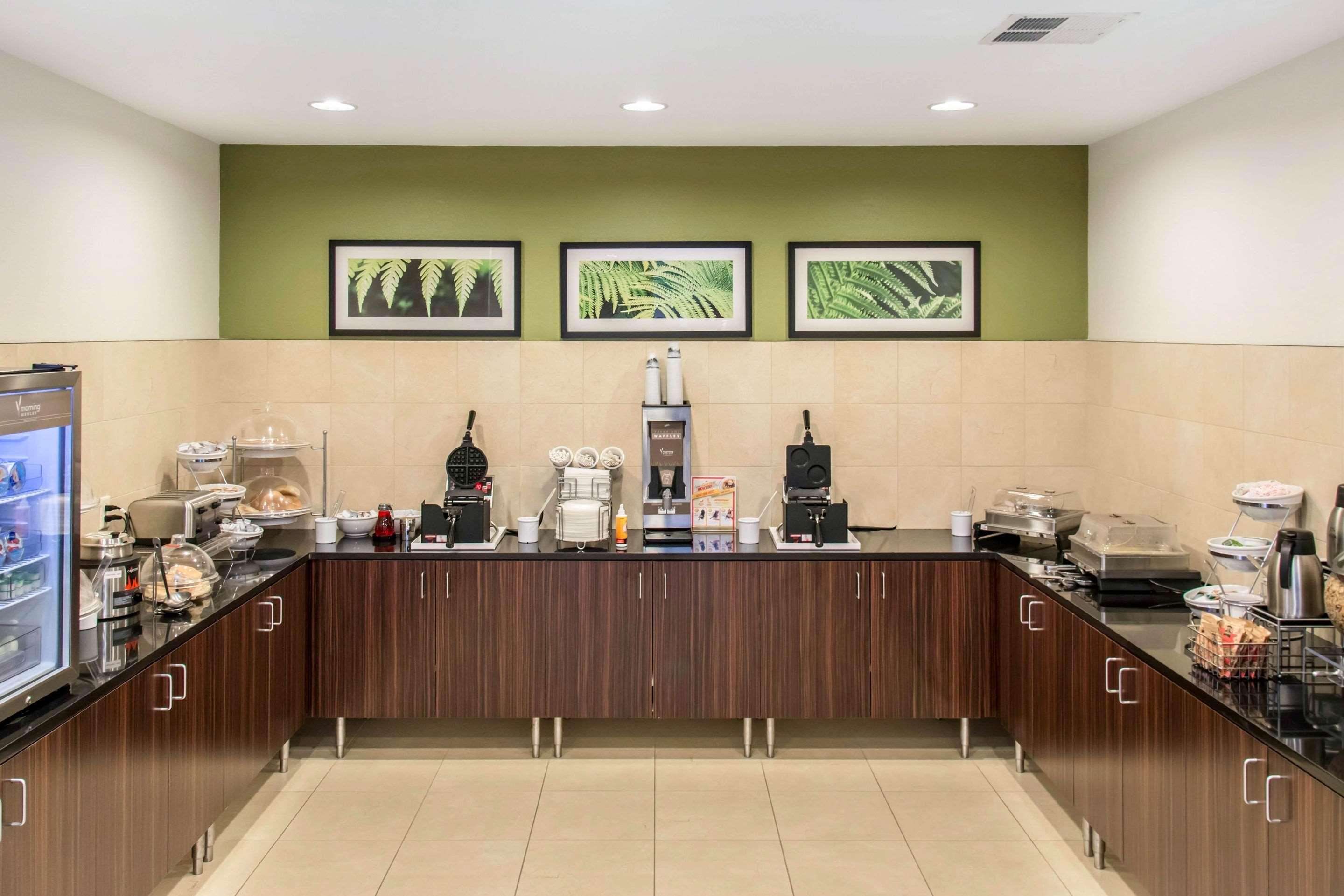 Sleep Inn & Suites Marshall - University Area Ngoại thất bức ảnh