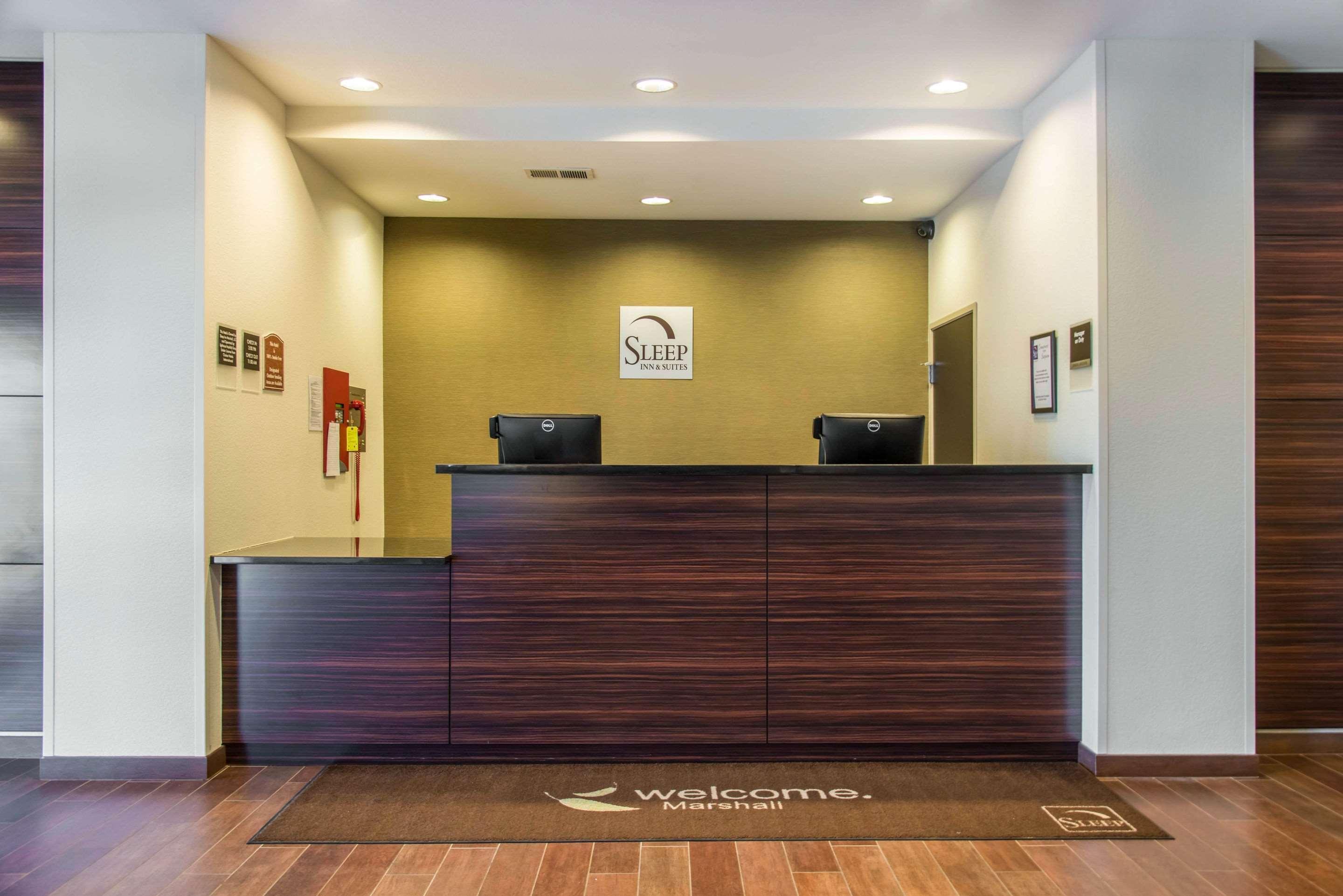Sleep Inn & Suites Marshall - University Area Ngoại thất bức ảnh