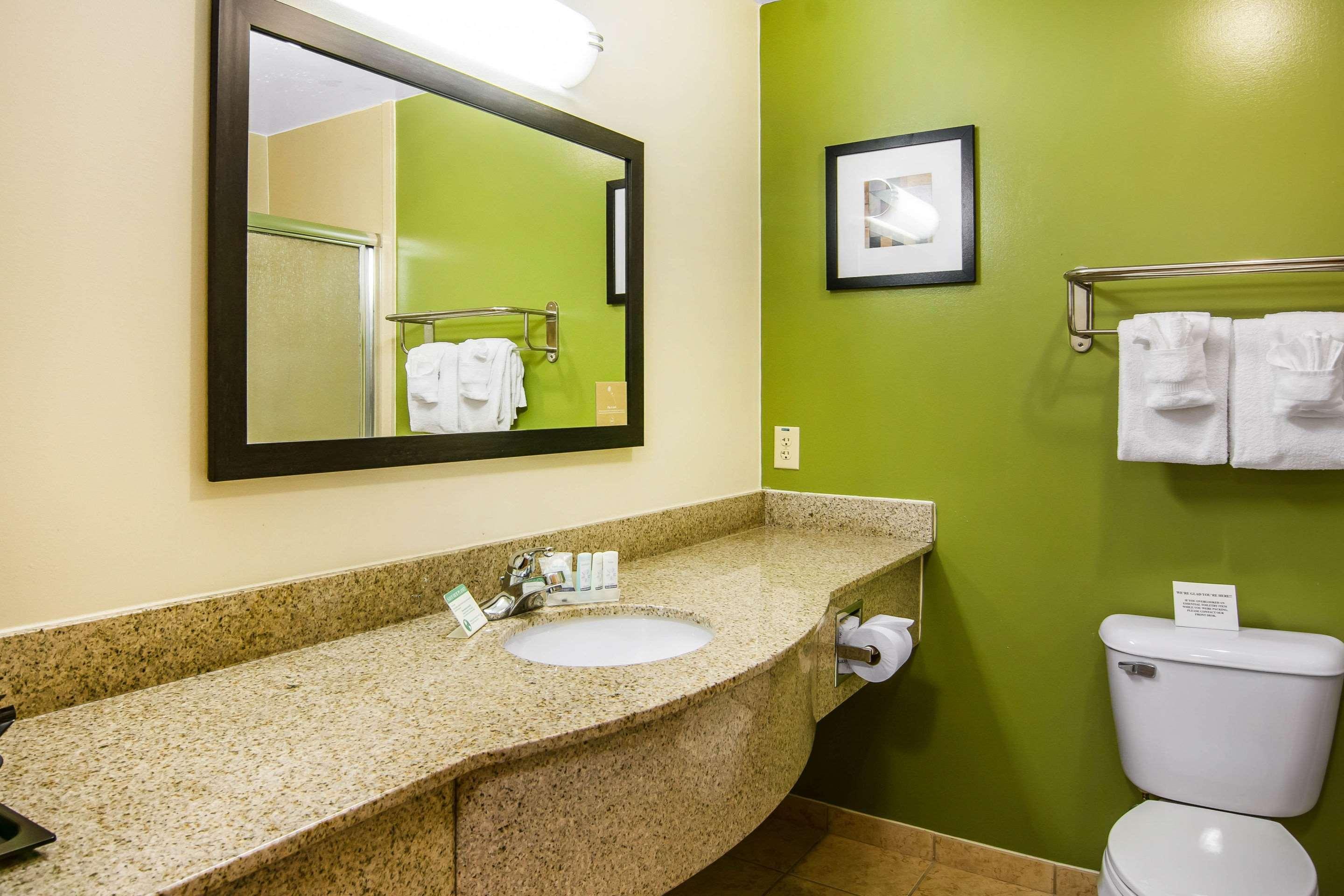 Sleep Inn & Suites Marshall - University Area Ngoại thất bức ảnh